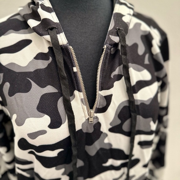 Custom Hoodie - Picture 7 of 12